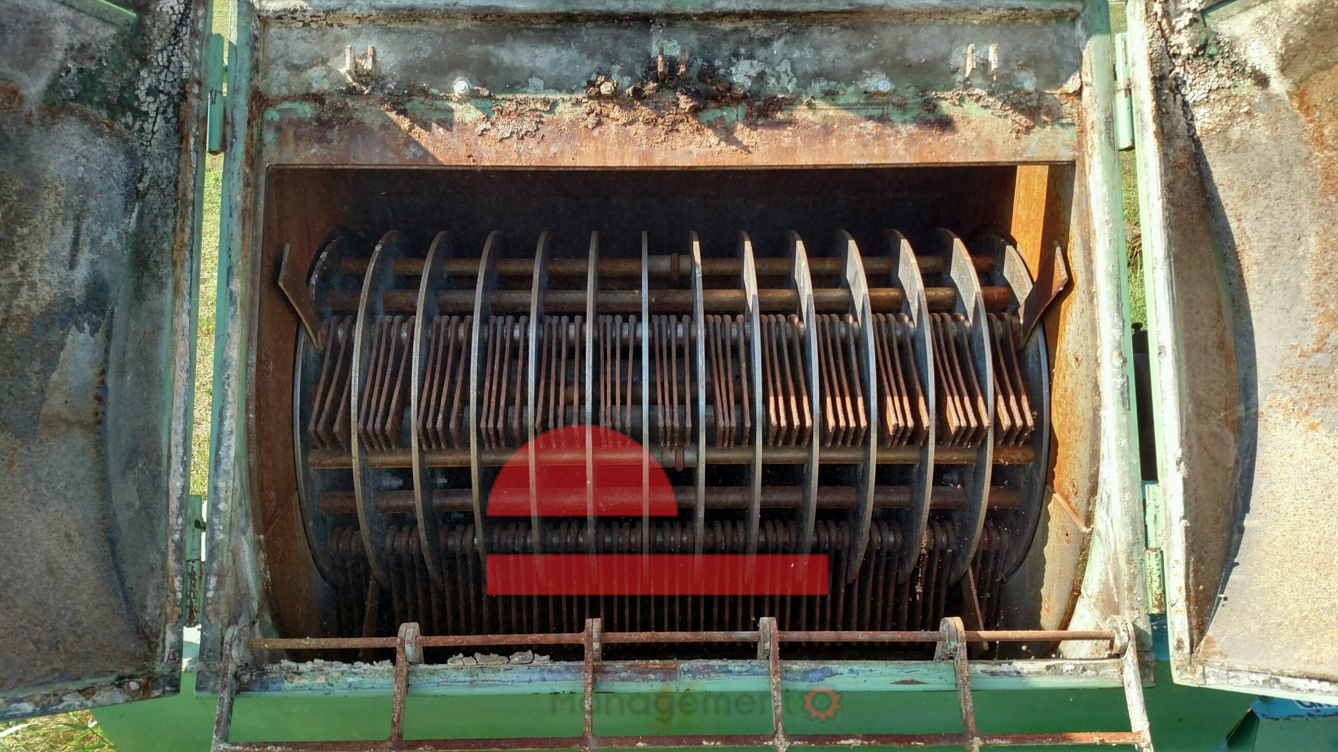 350 HP Hammer Mill CHAMPION.